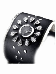 Guess Watches : 10598L Quartz Black Dial Stainless Steel Case With Black Leather Strap Women Watch