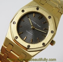 Audemars Piguet Royal Oak SOLID 18K Yellow Gold Ladies 26mm Quartz Watch