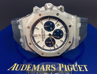AUDEMARS PIGUET ROYAL OAK CHRONOGRAPH PRIDE OF ITALY 26326ST.OO.D027CA.01 WATCH