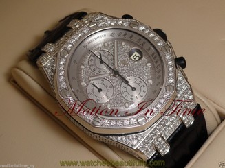 Audemars Piguet Royal Oak Offshore 18kt White Gold Diam 26067BC.ZZ.D002CR.01
