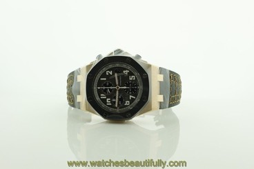 Audemars Piguet Royal Oak Offshore Chronograph RUBBERCLAD unworn