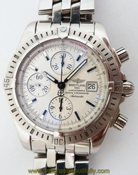 Breitling Chronomat Evolution SS Watch A13356 Automatic Box & Manual. Great