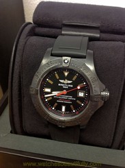 Breitling Avenger Seawolf M17330 - Blacksteel Code Red Limited Edition -B&P 2012