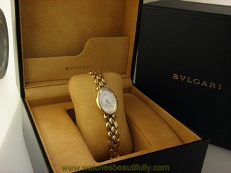Bvlgari OV 27 G Oval 18K Yellow Gold Quartz Womens Watch.
