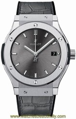 Hublot 581.nx.7071.lr Classic Fusion Quartz Titanium 33mm Complete Ret: $5,200