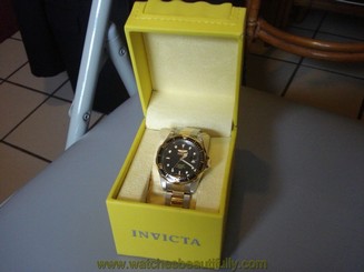 NEW Never Worn- Men's INVICTA Watch- Pro Diver Two Tone Stainless Steel