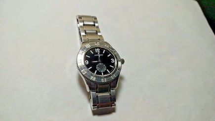 Men's MOVADO GENTRY Sport Watch 84 N2 1890 Black Face Stainless Steel Band Nice