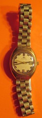Vintage Running Ladies MOVADO Queenmatic Sub Sea GOLD Plated Bezel SWISS Watch
