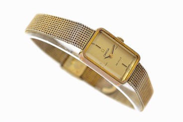 Vintage Omega De Ville Cal.625 Gold Plated Hand Wind Ladies Petite Watch 141