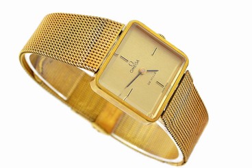 Vintage Omega De Ville Cal.625 Gold Plated Ladies Hand Wind Dress Watch 1053