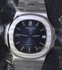 SEALED Patek Philippe TIFFANY Nautilus Steel Watch Box/Papers 5711/1A