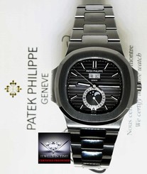 Patek Philippe Nautilus 5726 Steel Annual Calendar Mens Watch Box/Papers 5726/1A