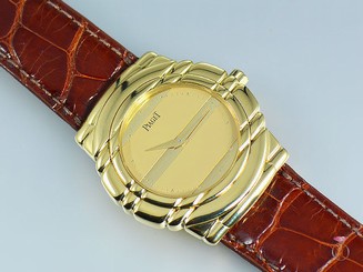Piaget Tanagra 18K Yellow Gold Mens Watch, 33 mm Manual Winding Ref. GOA 15001