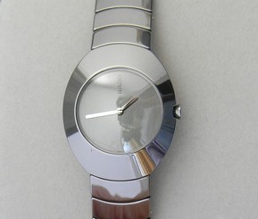 Ladies RADO OVATION Gray Dial Gray Ceramic Titanium Swiss Quartz Watch NEW