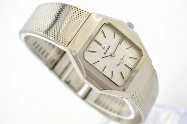 Fake AAA  Vintage Rado Royal Elegance Stainless Steel Quartz Midsize Watch 1144 Watch