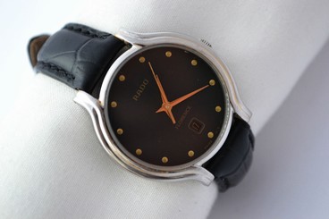  Vintage Rado Florence Stainless Steel Mens Quartz Watch 749
