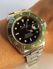 Rolex Submariner 16610 Stainless Steel Oyster Automatic Green Black Men's Watch