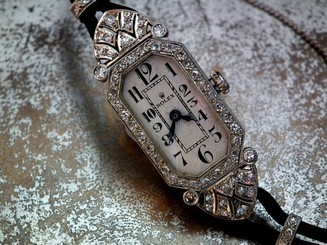 BEAUTIFUL 1930'S SOLID 18CT WHITE GOLD & DIAMOND ROLEX LADIES VINTAGE WATCH