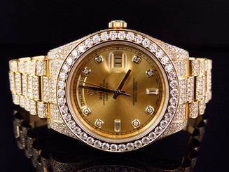 18k Mens Yellow Gold Rolex Day-Date 2 Presidential 41MM with 30 Ct VS Diamond