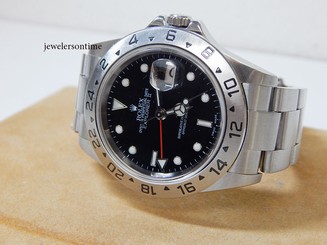Rolex 40 mm Explorer II Black Dial. SEL "Z" 2007 Ref# 16570 Warranty Serviced.