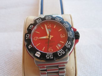 MEN'S TAG HEUER FORMUL1,SS,42MM DIA,EXOTIC DIAL,DATE,7 3/4" WR,WAC1113-0,JU4532