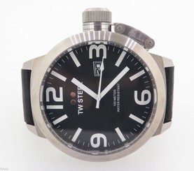 .TW STEEL 45MM QUARTZ TW22 OVERSIZE WRISTWATCH?