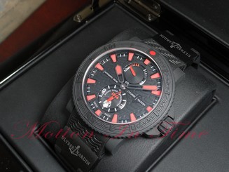 Ulysse Nardin Maxi Marine Diver Black Sea W/Red Hour Markers 45mm Ref: 263-92-3C