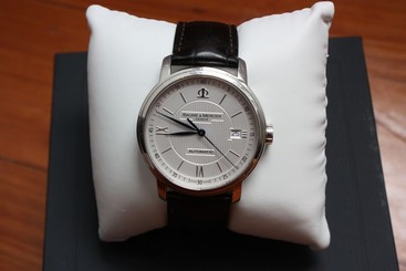 Mens Baume & Mercier Classima Automatic SS Watch Orig. $2450
