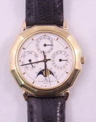 Baume & Mercier 18K Yellow Gold Triple Date Moonphase Watch 87212 (#3090)