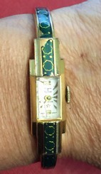 RARE Baume & Mercier Vintage Yellow Gold & Green Enamel Bangle Bracelet Watch