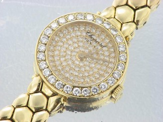 Chopard Round Case 18 K Yellow Gold Ladies Diamond Quartz Watch Pave Diamonds