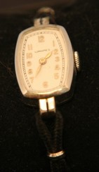 Vintage ladies' 1937 Swiss, 17J, Longines, gold dress wristwatch, running great!