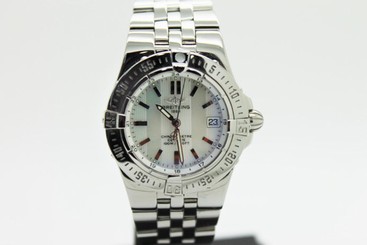 BREITLING STARLINER SS BEAUTIFUL RARE MOTHER OF PEARL DIAL LADIES WATCH A71340