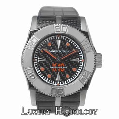 Roger Dubuis Easy Diver Just For Frends K10 SE46.14.7.N/9 Titanium Carbon Fiber