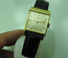 PATEK PHILIPPE GONDOLO Ref. 2479 18K GOLD 26x39mm MANUAL VINTAGE WRIST WATCH