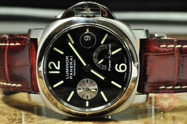 Panerai Luminor Power Reserve Indicator Pam 125 Box and Papers 40mm