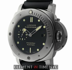 Panerai Luminor Submersible 1950 Titanium 47mm Black Dial PAM 305 Un-Worn B+P 7612456526923