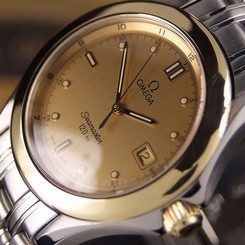 Authentic Omega Seamaster Date 120M Gold Bezel Gold Dial Quartz Mens Wrist Watch