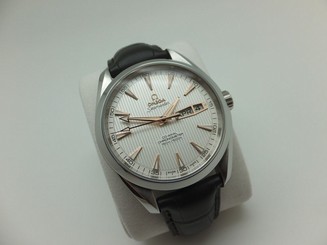 OMEGA SEAMASTER AQUA TERRA ANNUAL CALENDAR 43 MM WATCH (PAPER & UNDER WARRANTY)