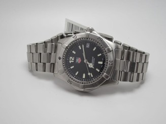 TAG HEUER WK1110.BA0317 UNISEX PROFESSIONAL BLACK FACE WATCH