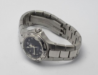 TAG HEUER WL1312 WOMENS PROFESSIONAL BLACK FACE STAINLESS STEEL WATCH