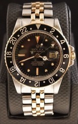 MENS VINTAGE ROLEX GMT-MASTER 1675 39MM TWO TONE CASE NIPPLE DIAL FROM 1977