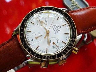 AUTHENTIC MEN'S OMEGA SPEEDMASTER AUTOMATIC WHITE DIAL VERY CLEAN BOX TAG