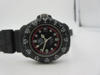 Vintage Tag Heuer Professional #383.508 watch, 200 meter Quartz
