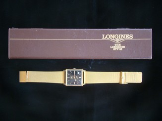 IMMACULATE VINTAGE LONGINES ULTRA CHRON BLACK DIAL GOLD MESH BRACELET + BOX SET