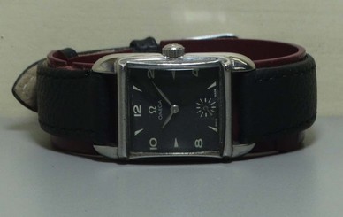 VINTAGE OMEGA Winding SWISS MADE WRIST WATCH r337 Old used antique
