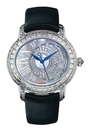 Audemars Piguet Watches : 77306BC.ZZ.D007SU.01 Automatic 18kt White Gold Mother Of Pearl Dial Grey Satin Band Women Watch
