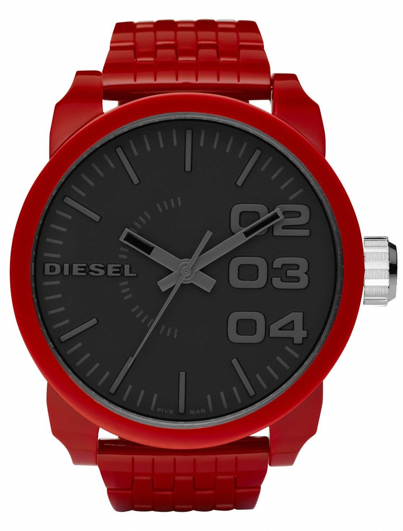 Diesel Watches : DZ1462 Quartz Dial Black with three hand movement and Diesel logo Men Watch