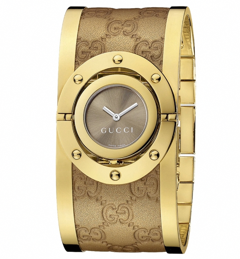 Gucci Watches : YA112434 Quartz Gold Tone Stainless Steel Women Watch